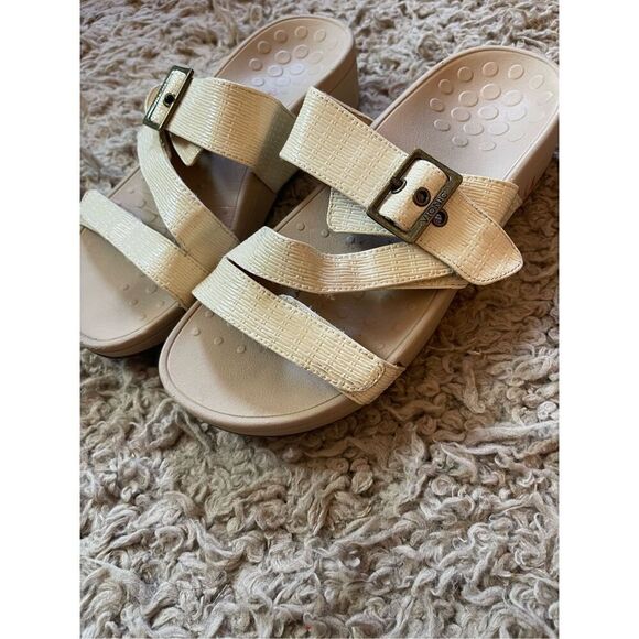 Vionic Pacific Rio Lizard Cream 7 wide Orthoheel Adjustable Strap‎ Sandals - Picture 5 of 5